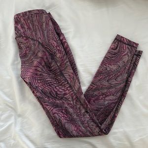 Lululemon full length pants with side pockets